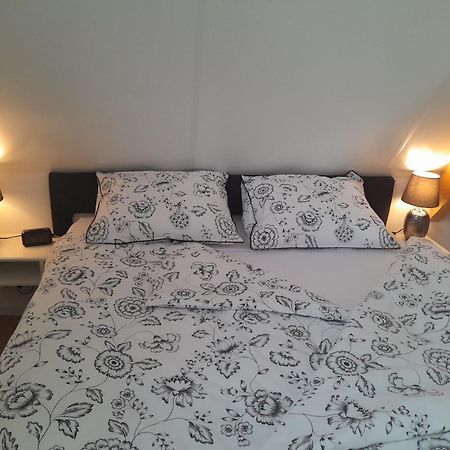 Top Appartement Short Stay In Mooie Omgeving Kortenhoef. Ngoại thất bức ảnh