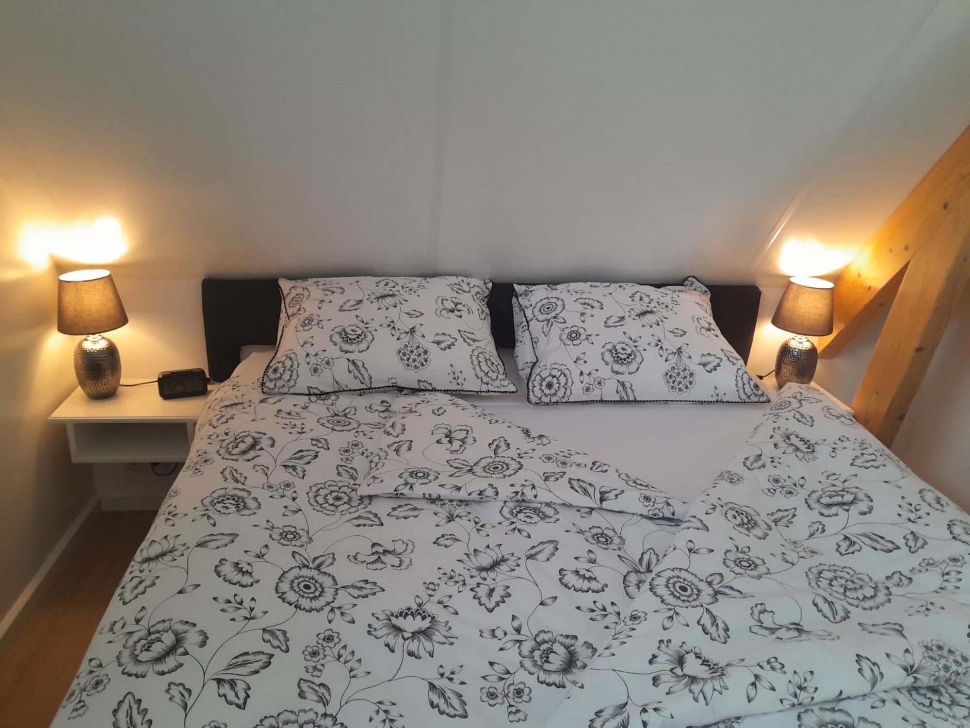 Top Appartement Short Stay In Mooie Omgeving Kortenhoef. Ngoại thất bức ảnh